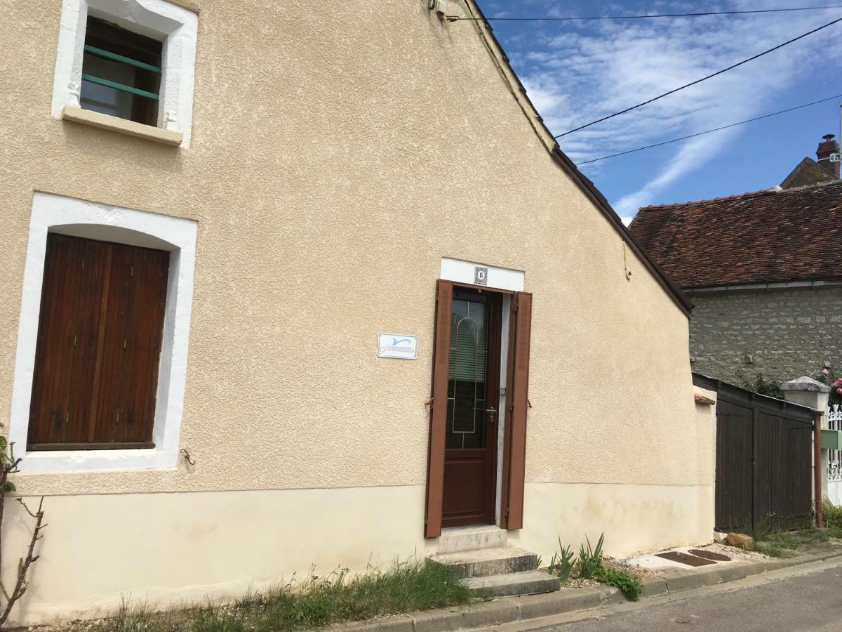 Gite Chablisien Exterior photo